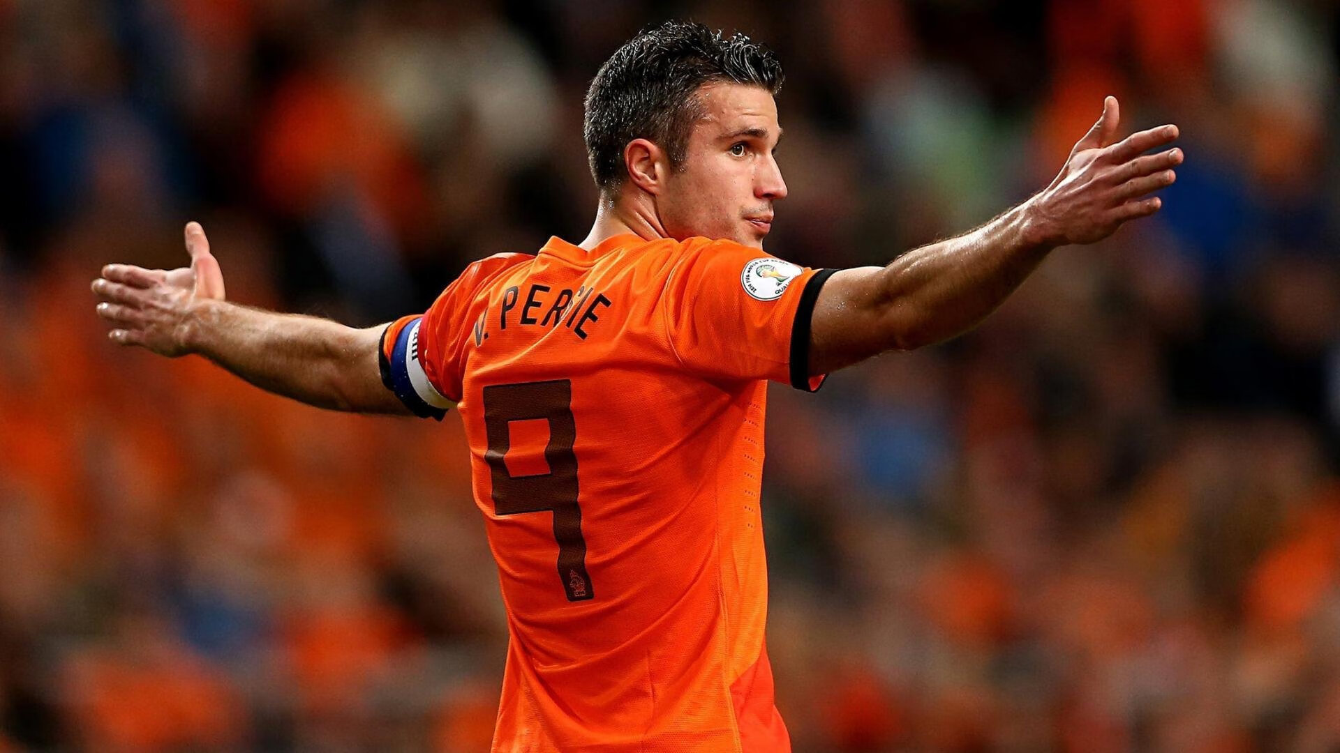 球员在比赛中何时最需要冷静判断,比赛中哪种情况下表明球进入比赛状态