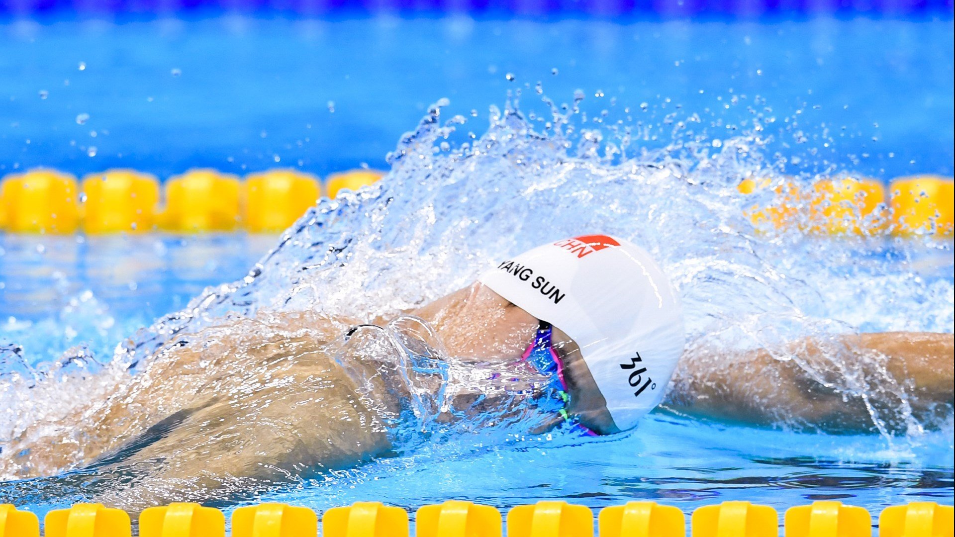 未来足球裁判将实现全智能化，判罚精准度大幅提升，足球裁判专业术语